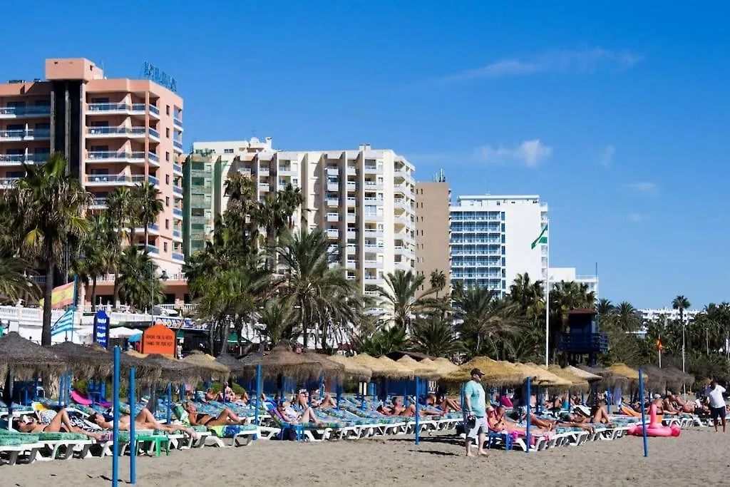 Wonderful Apt Benalbeach Recently Refurbished Benalmadena Spain